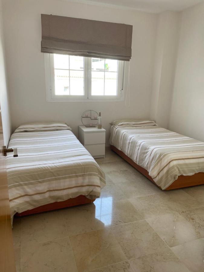 Residencial Duquesa Apartman San Luis de Sabinillas Kültér fotó